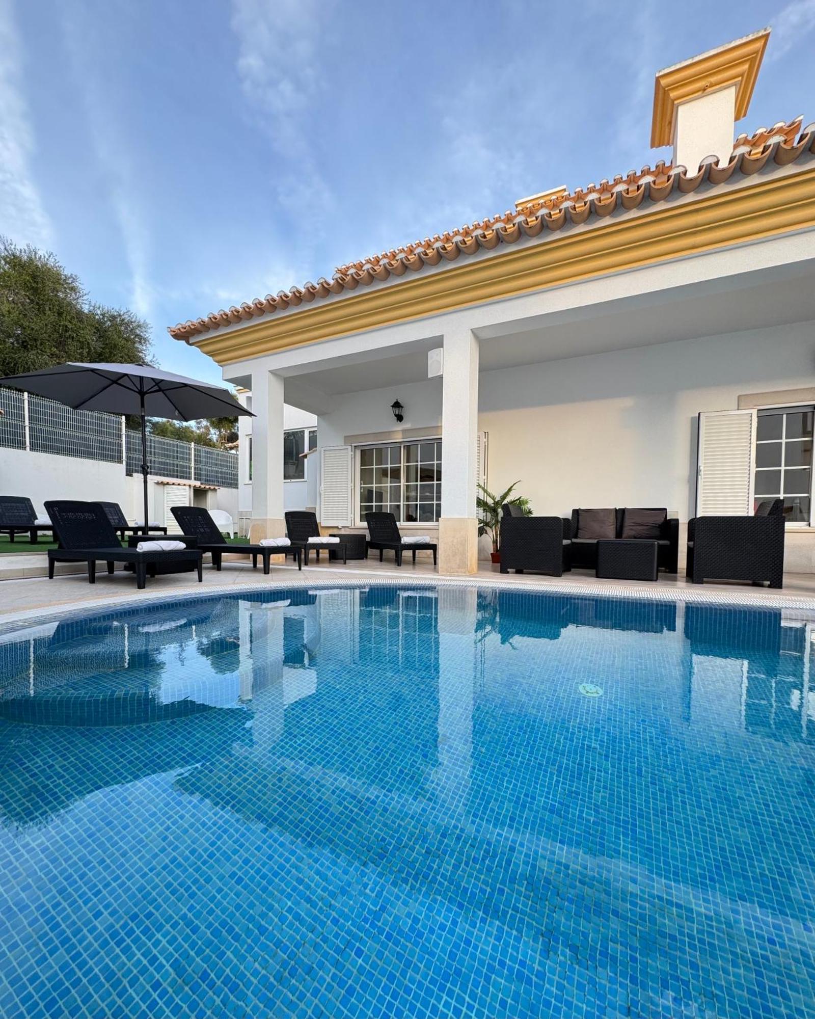 Villa Bonita Guesthouse Albufeira Old Town المظهر الخارجي الصورة